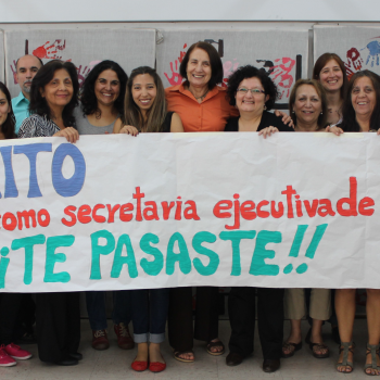 (2015) Equipo EPES agradece a Rosario Castillo por su comprometida labor como Secretaria Ejecutiva durante 18 años