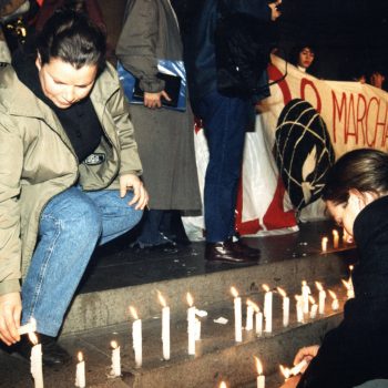 (1994) Mónica Maldonado, Monitora de Salud, participa en memorial en el 12do Candlelight Internacional